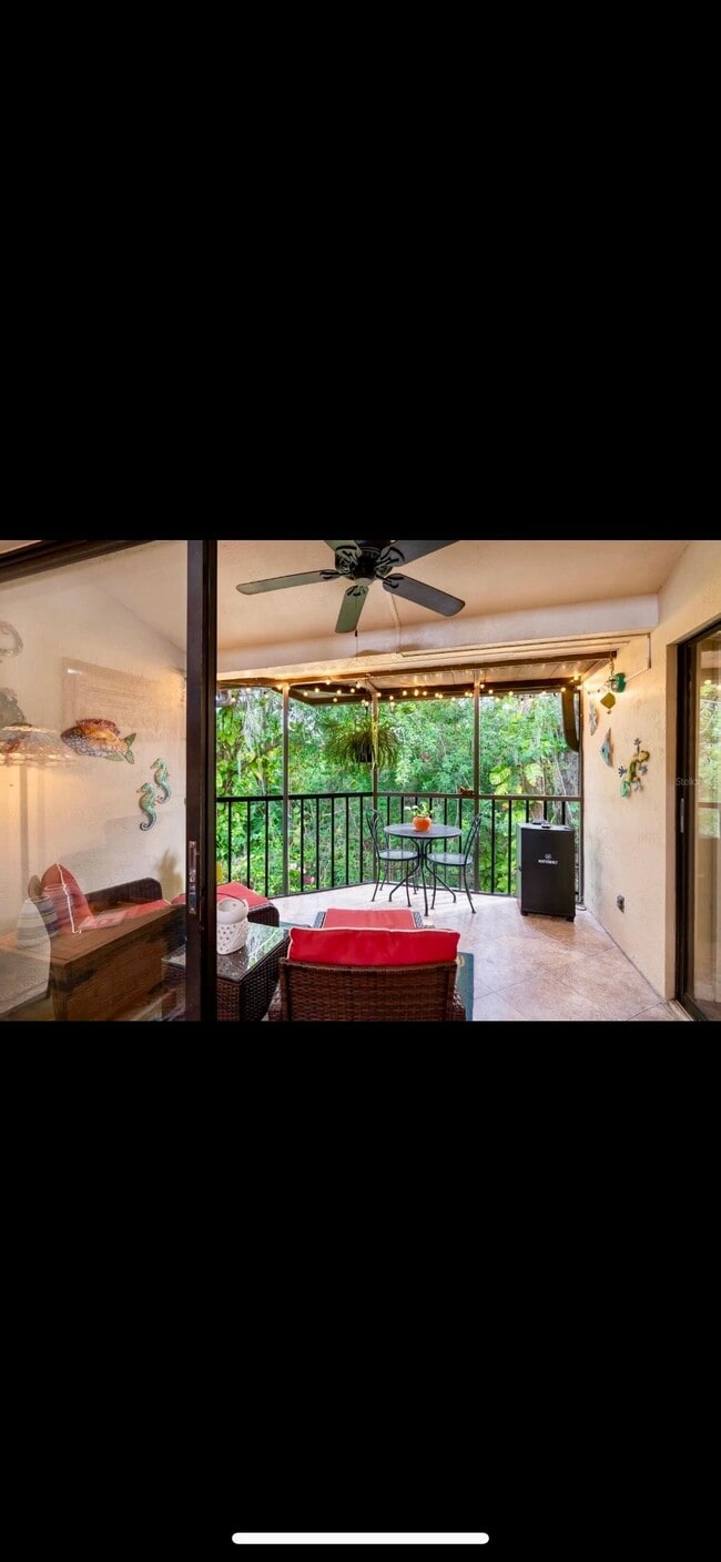 108 Woodlake Wynde, Unit 108 in Oldsmar, FL - Building Photo - Building Photo