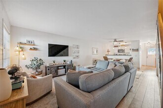 4821 W McElroy Ave in Tampa, FL - Building Photo - Building Photo