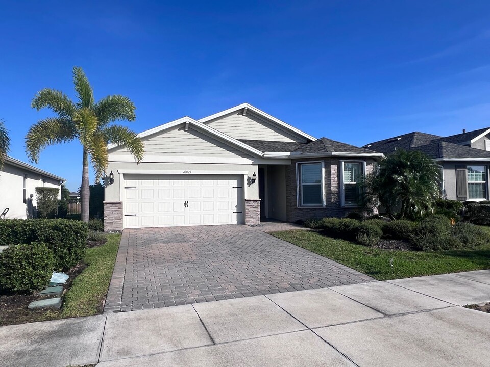 43023 Canon Ct in Punta Gorda, FL - Building Photo