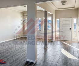 3804 Saguaro Dr in Carlsbad, NM - Building Photo - Building Photo