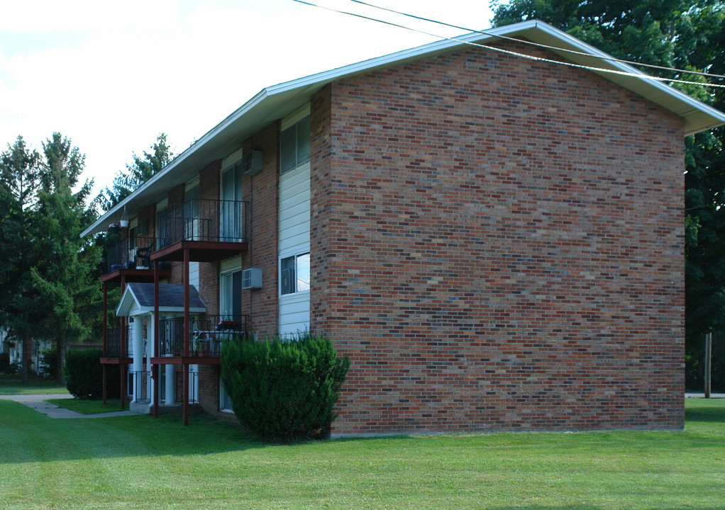 150 Gordon Pky in Syracuse, NY - Building Photo