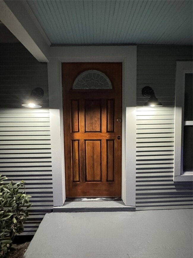 property at 2713 Cochran St