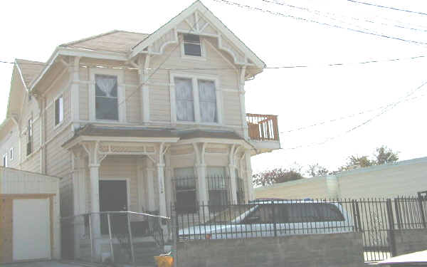 1634-1636 10th Ave in Oakland, CA - Building Photo - Building Photo