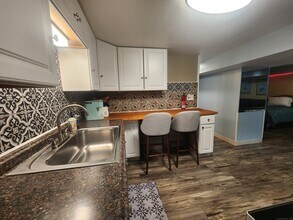 20 Gilbert Hill Rd in North Haven, CT - Building Photo - Building Photo