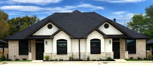 property at 2151 E Grande Blvd