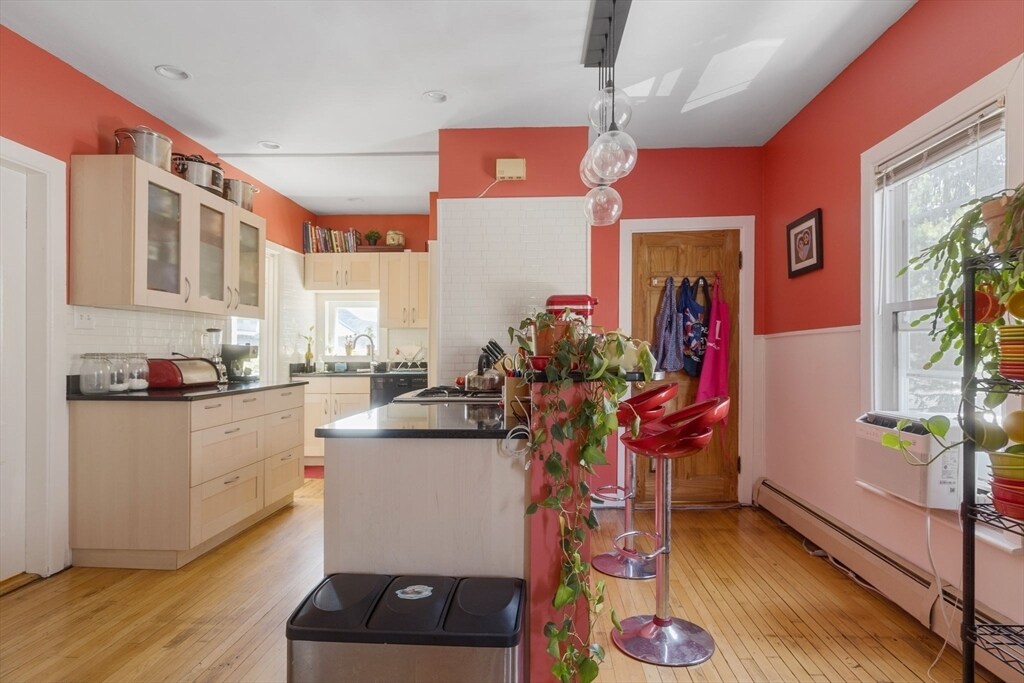 26 Concord Ave in Somerville, MA - Building Photo