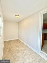 1235 Maple St in Pottstown, PA - Building Photo - Building Photo