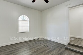 514 Freiling in San Antonio, TX - Building Photo - Building Photo
