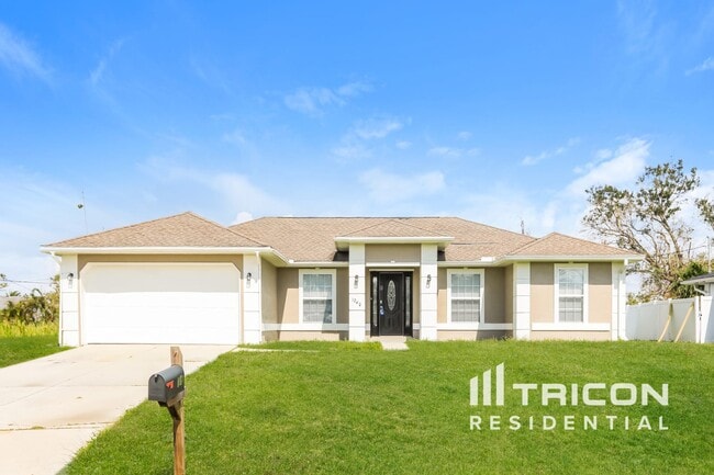 property at 1240 Fleetwood Dr NW