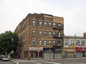 172-32 Jamaica Ave in Jamaica, NY - Building Photo - Building Photo