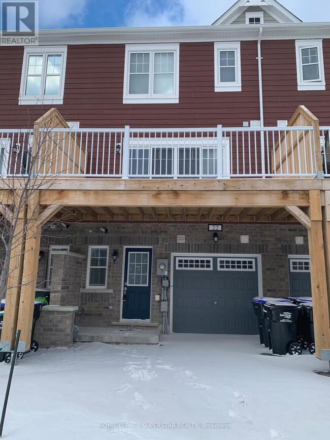 22 Village Gate Dr in Wasaga Beach, ON - Building Photo - Building Photo