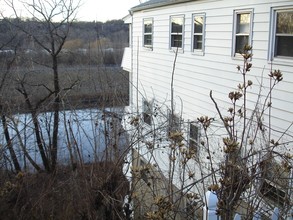 272 Derby Ave in Derby, CT - Building Photo - Building Photo