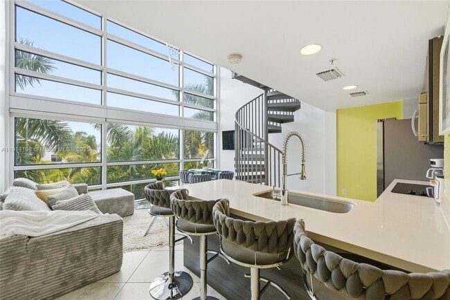 421 Meridian Ave in Miami Beach, FL - Building Photo - Building Photo