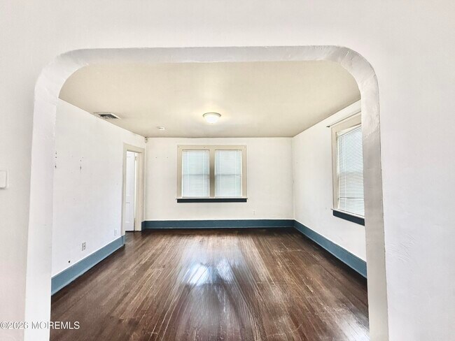 140 Wall St in West Long Branch, NJ - Building Photo - Building Photo