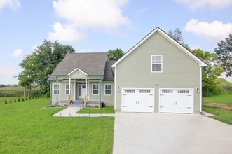 133 Riverbend Dr in Elkton, KY - Building Photo - Building Photo