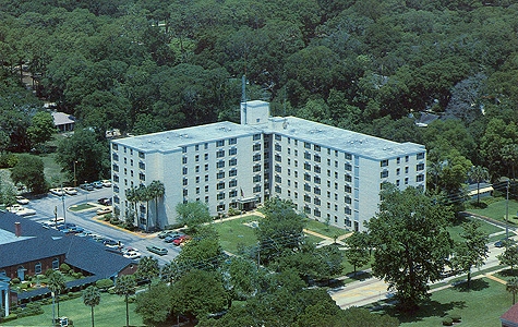 Hugh Ash Manor (Senior Community 62+) in DeLand, FL - Building Photo