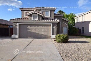 2458 E Jasper Dr in Gilbert, AZ - Building Photo