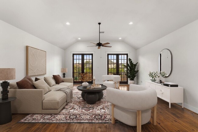property at 702 E 6 1/2 St