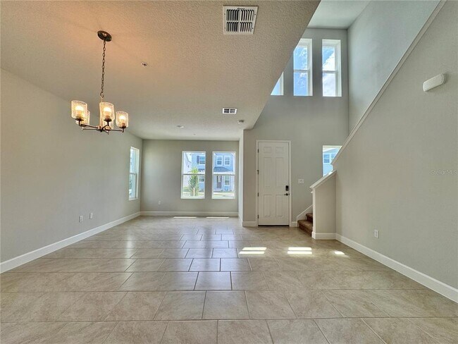 392 Belmond Dr in Debary, FL - Building Photo - Building Photo