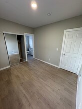 105 Dering Ave in Columbus, OH - Foto de edificio - Building Photo