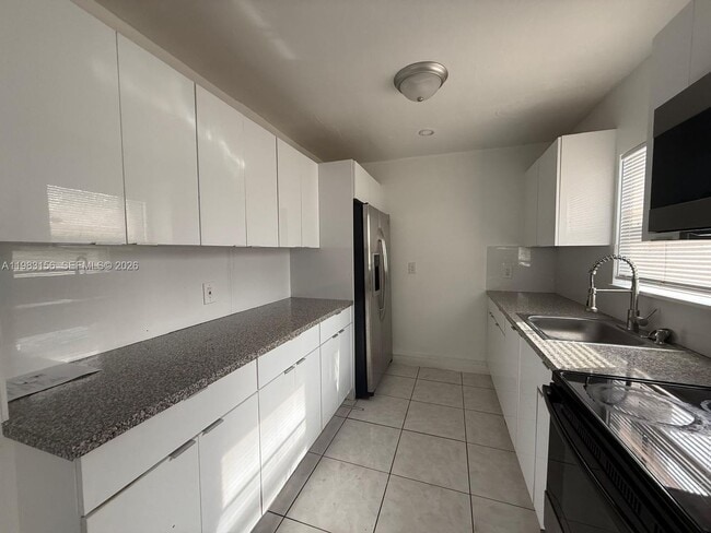 1513 NW 15th Ave in Fort Lauderdale, FL - Building Photo - Building Photo