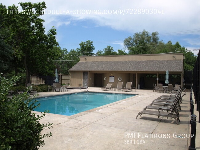 2954 Kalmia Ave in Boulder, CO - Building Photo - Building Photo