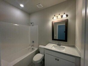 1419 Calvert Ln in Duluth, GA - Foto de edificio - Building Photo