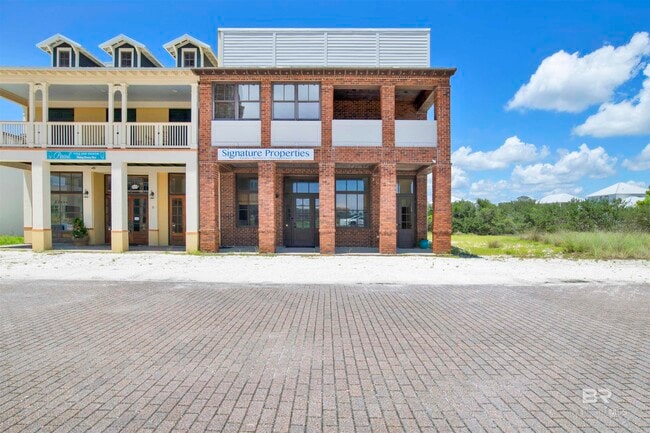 property at 16 Market St