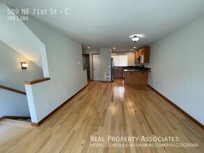 509 NE 71st St in Seattle, WA - Building Photo - Building Photo
