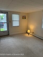 204 Jackson St in Olyphant, PA - Building Photo - Building Photo
