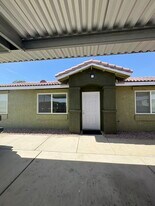 73538 Sun Valley Dr, Unit 3 in Twentynine Palms, CA - Building Photo