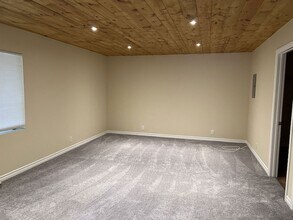 54141 Pine Crest Ave in Idyllwild, CA - Building Photo - Building Photo