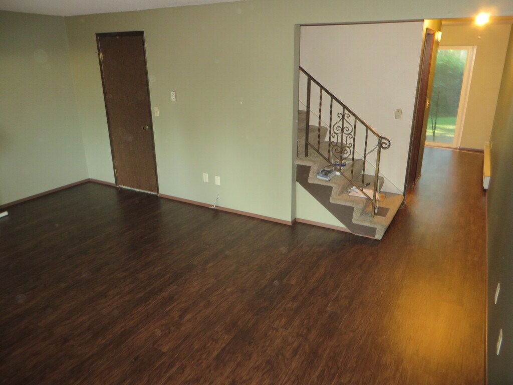 403 43rd Ave SW Rentals in Puyallup, WA