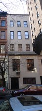 32 E 68th St in New York, NY - Building Photo - Building Photo