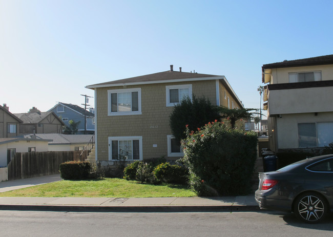 2612 Nelson Ave in Redondo Beach, CA - Building Photo - Building Photo