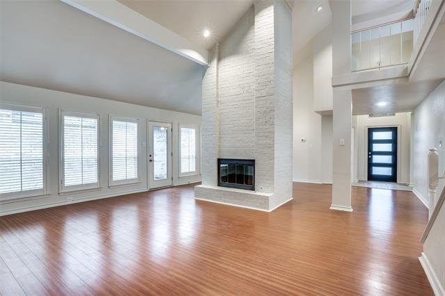 18908 Waterway Rd in Dallas, TX - Building Photo - Building Photo