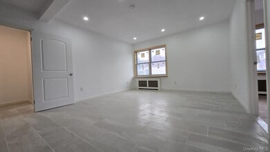 63-87-87 Fitchett St in Queens, NY - Building Photo - Building Photo