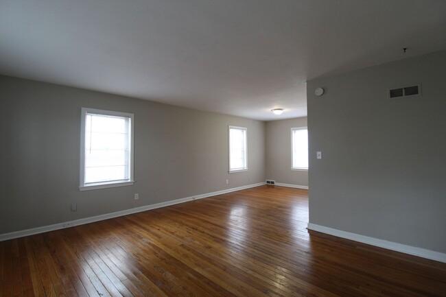 7549 Wyoming St in Kansas City, MO - Building Photo - Building Photo