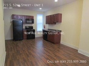 773 S 52nd St, Unit Unit 1 in Philadelphia, PA - Foto de edificio - Building Photo