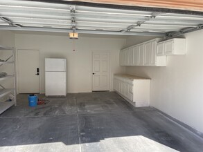 2925 Wigwam Pky, Unit 111 in Henderson, NV - Building Photo - Building Photo