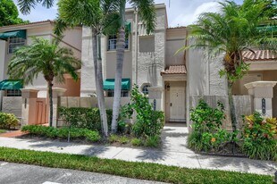 6563 Via Regina in Boca Raton, FL - Building Photo