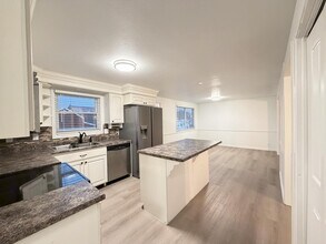 1101 S 680 W in Provo, UT - Foto de edificio - Building Photo