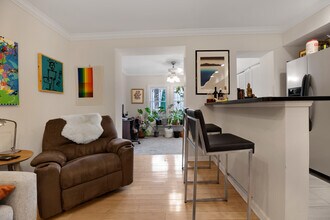 1233 Raum St NE in Washington, DC - Building Photo - Building Photo