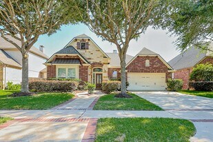 6726 Hawsley Way in Sugar Land, TX - Building Photo