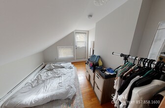 224 Banks St in Cambridge, MA - Building Photo - Building Photo