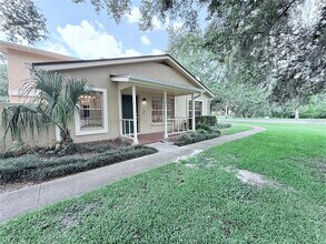 11893 Raintree Dr in Tampa, FL - Building Photo - Building Photo