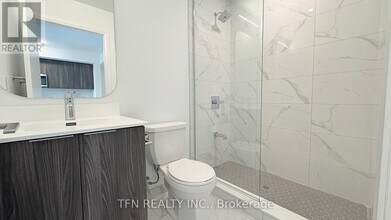 15 Richardson St in Toronto, ON - Building Photo - Building Photo