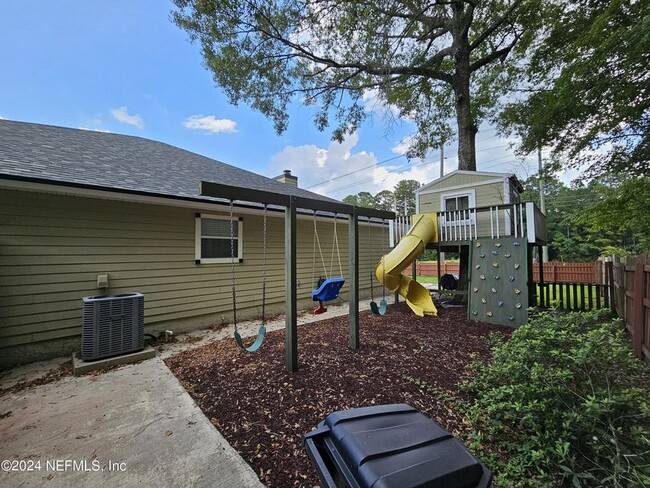 2573 Cold Creek Blvd in Jacksonville, FL - Building Photo - Building Photo