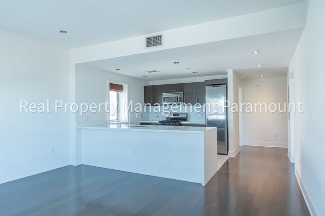 1700 Sawtelle Blvd in Los Angeles, CA - Building Photo - Building Photo