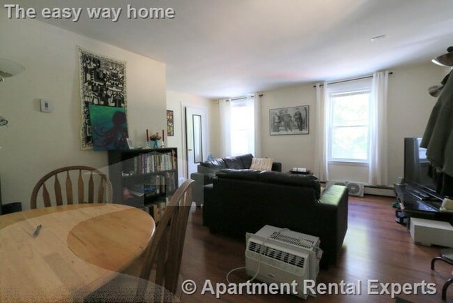 400 Franklin St, Unit #4